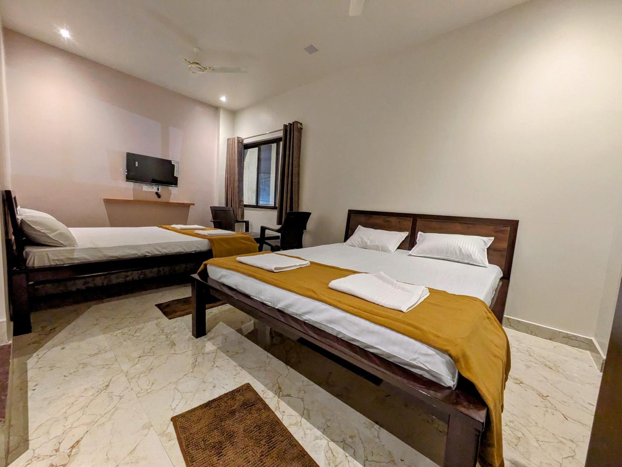 Hotel Madhusudan Executive Kolhapur Eksteriør bilde